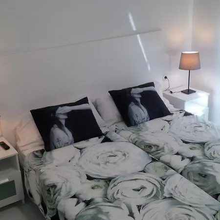1-bedroom New * Los Cristianos