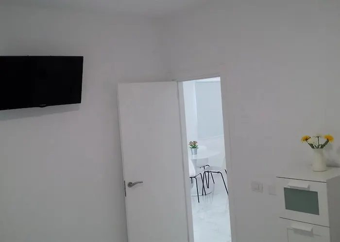 New * Los Cristianos (Tenerife)