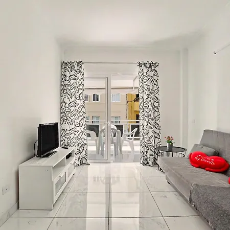 Апартаменты 1-bedroom New *