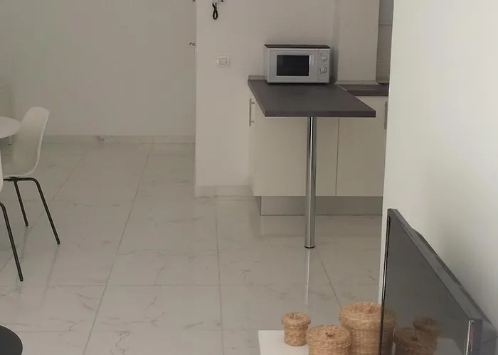 New 洛斯克里斯蒂亚诺斯