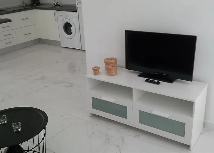 New * Los Cristianos